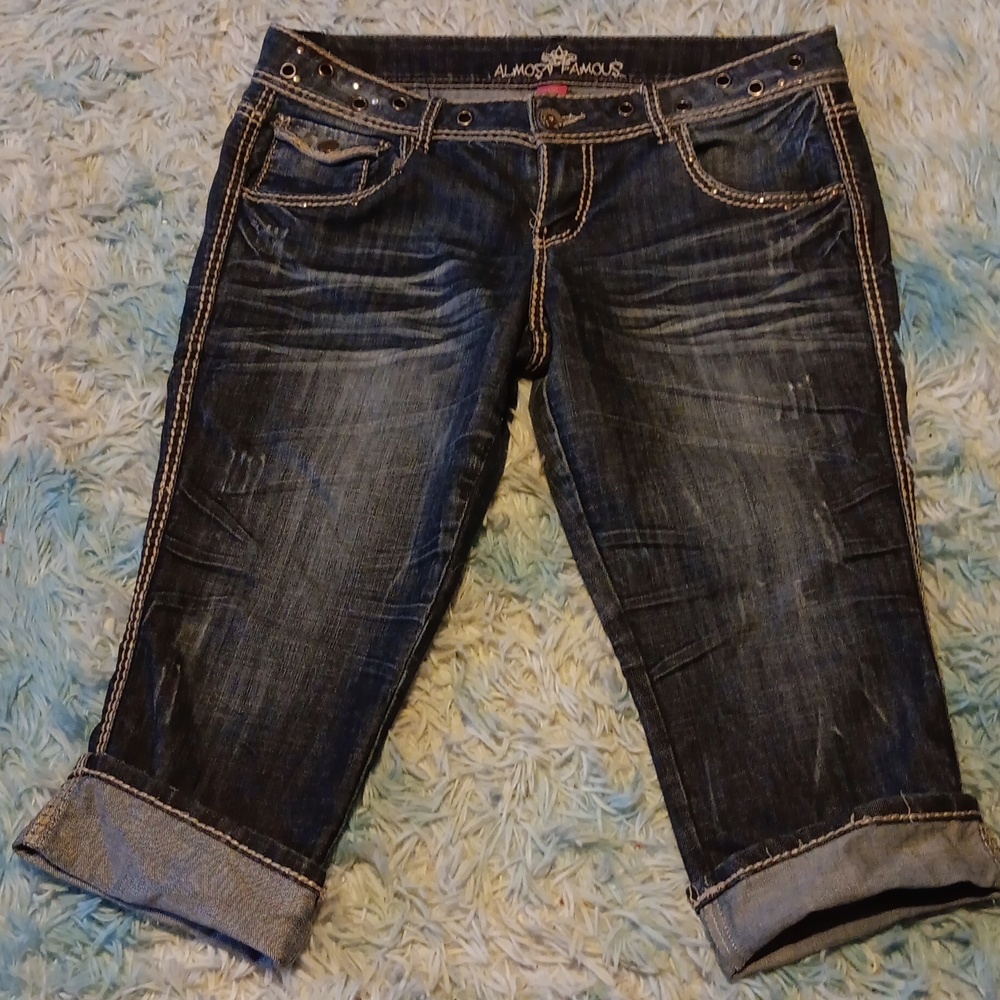 Almost famous denim cuffed capri crop pants size 15